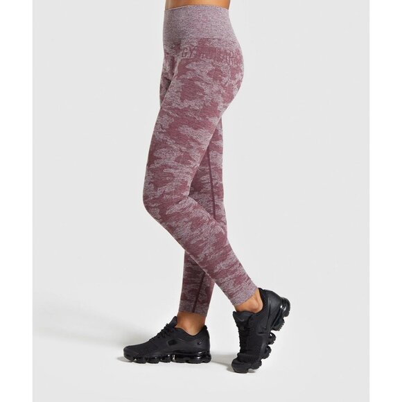 Gymshark Leggings Size Small Camo Print Seamless Stretch Burgundy Purple Workout - Picture 2 of 7